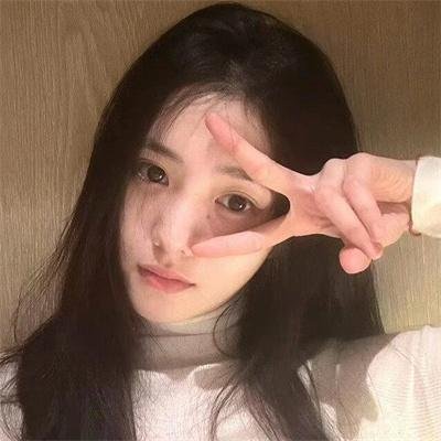 扬琴手
